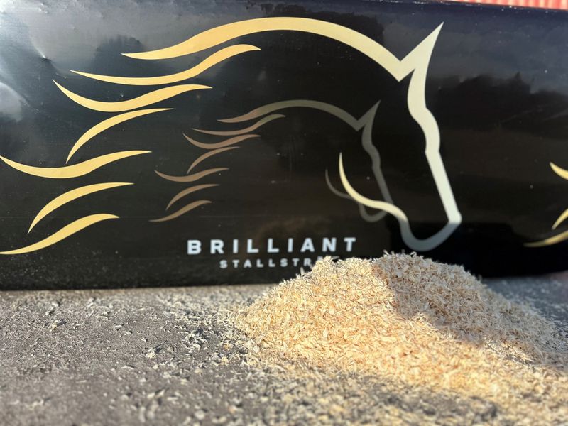 Brilliant Stallstrø Pall - 4mm