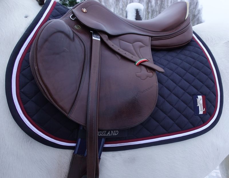 KL Classic Jumping Saddle Pad
