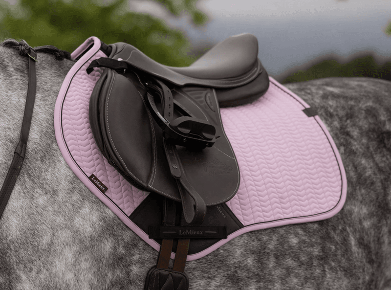  LeMieux SS26 Essence Close Contact Square Fondant